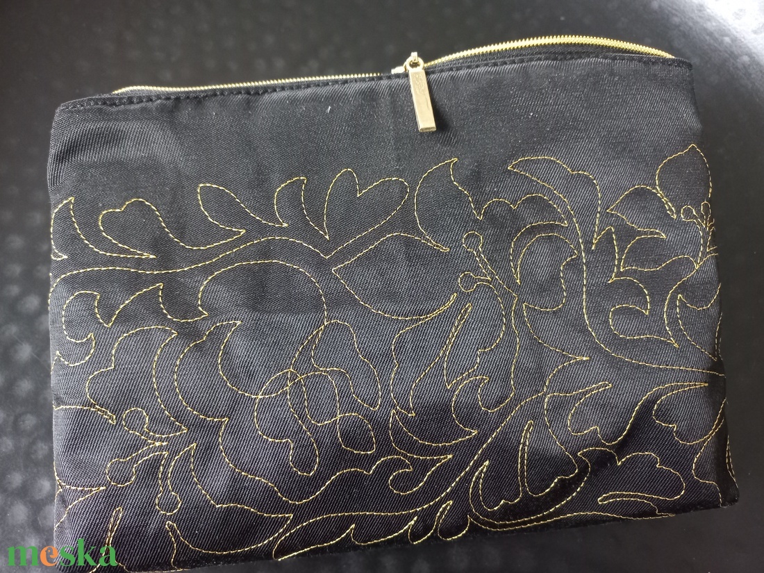  Hímzett neszeszer- arany tűzés - táska & tok - neszesszer - Meska.hu