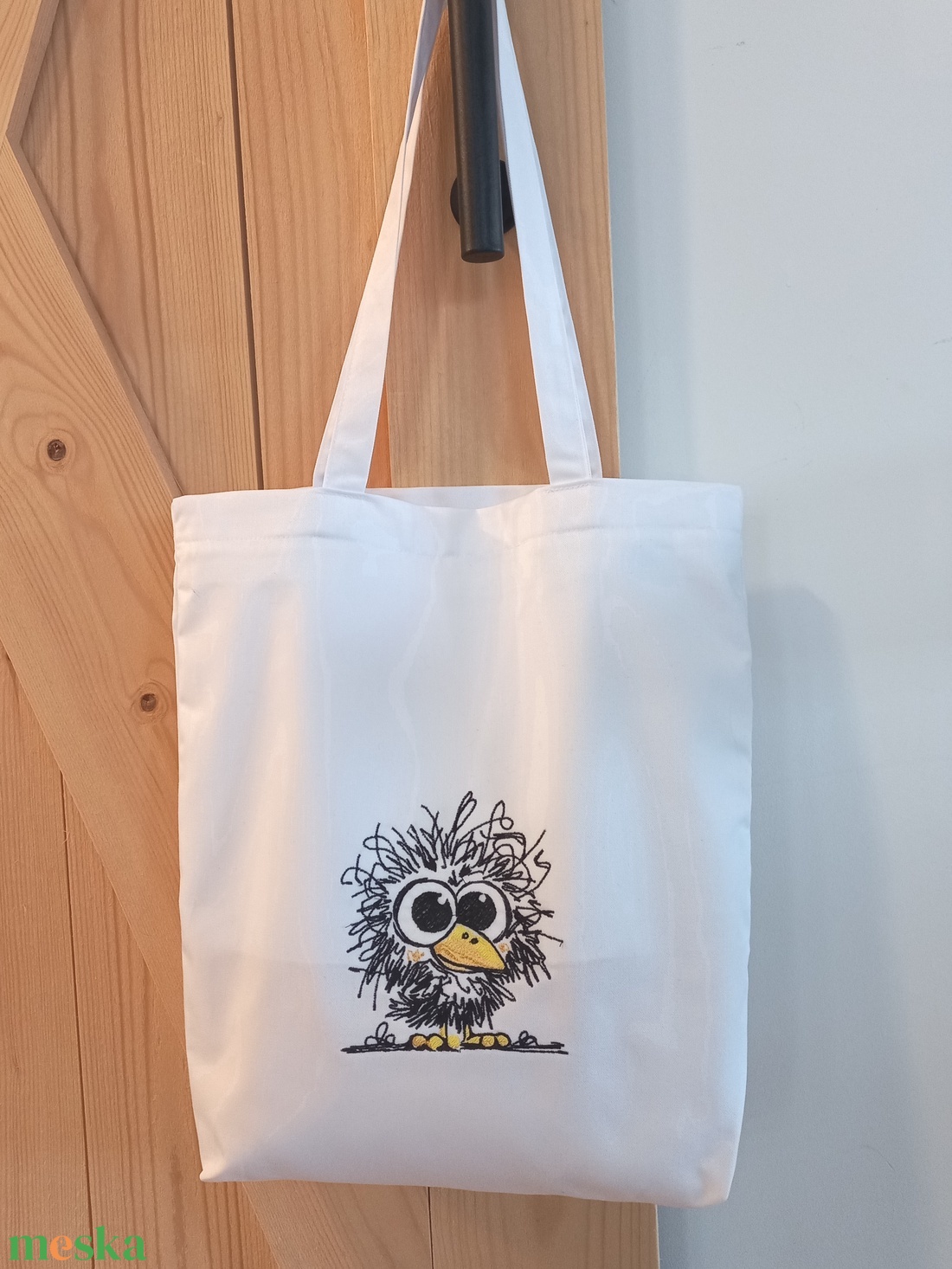 Hímzett vászontáska / kócos madár - táska & tok - bevásárlás & shopper táska - shopper, textiltáska, szatyor - Meska.hu Hímzett vászontáska / kócos madár - táska & tok - bevásárlás & shopper táska - shopper, textiltáska, szatyor - Meska.hu
