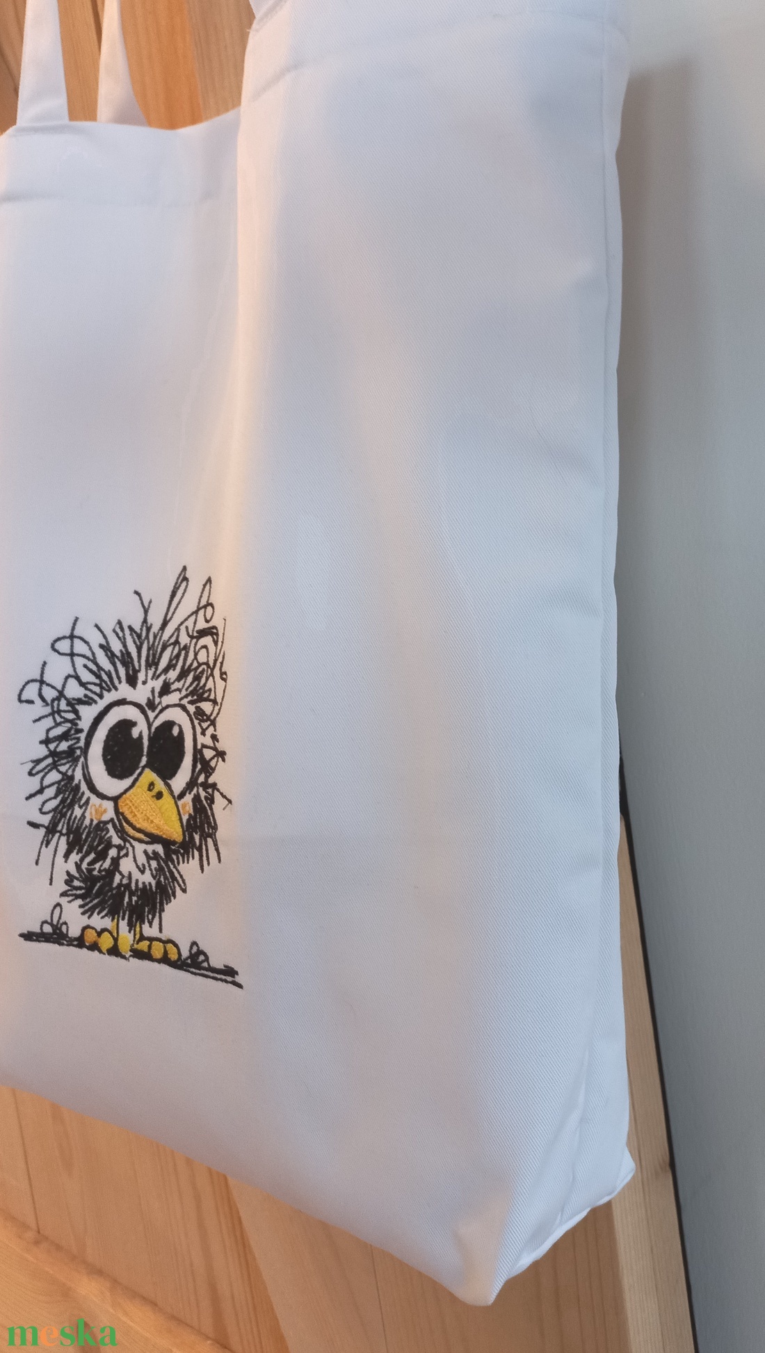 Hímzett vászontáska / kócos madár - táska & tok - bevásárlás & shopper táska - shopper, textiltáska, szatyor - Meska.hu Hímzett vászontáska / kócos madár - táska & tok - bevásárlás & shopper táska - shopper, textiltáska, szatyor - Meska.hu