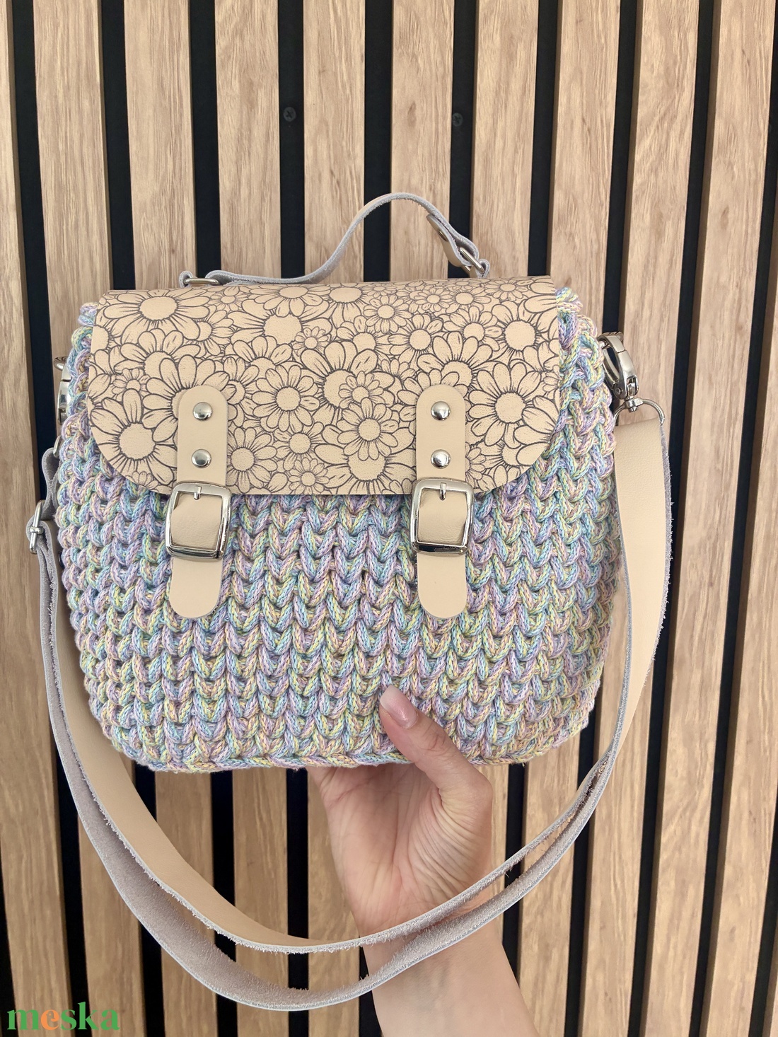 Horgolt crossbody  - táska & tok - kézitáska & válltáska - vállon átvethető táska - Meska.hu