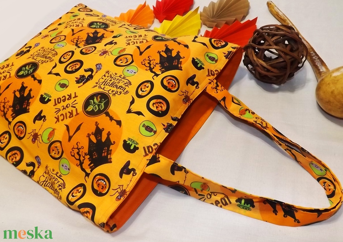 Minden nap Halloween, ünnepi mintájú szatyor - Kis méret - otthon & életmód - dekoráció - halloween - halloweeni jelmez és kiegészítők - Meska.hu