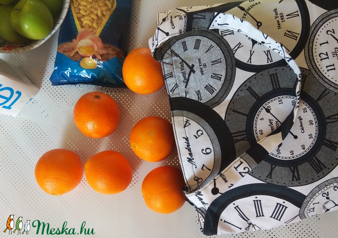 Utazás az időben, óra mintájú bevásárló szatyor extra neszeszerrel - Nagy méret - táska & tok - bevásárlás & shopper táska - shopper, textiltáska, szatyor - Meska.hu Utazás az időben, óra mintájú bevásárló szatyor extra neszeszerrel - Nagy méret - táska & tok - bevásárlás & shopper táska - shopper, textiltáska, szatyor - Meska.hu