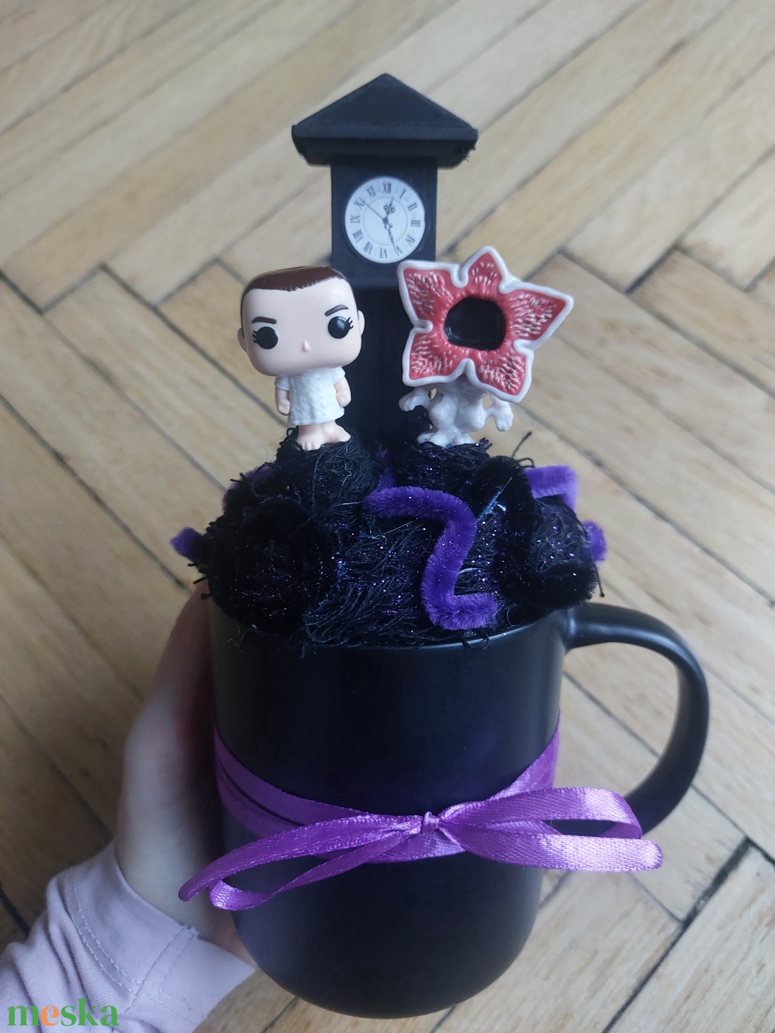 Stranger things asztaldísz - otthon & életmód - dekoráció - asztal és polc dekoráció - asztaldísz - Meska.hu