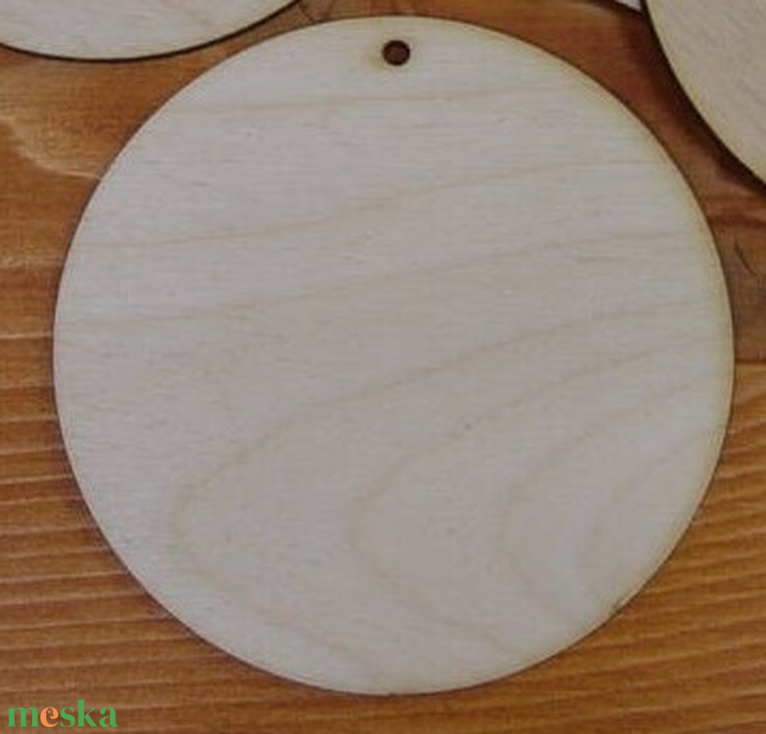 Natúr fa kerek alap - kellékek & szerszámok - hobby fa alapanyag - rétegelt lemez, fa alap - Meska.hu Natúr fa kerek alap - kellékek & szerszámok - hobby fa alapanyag - rétegelt lemez, fa alap - Meska.hu