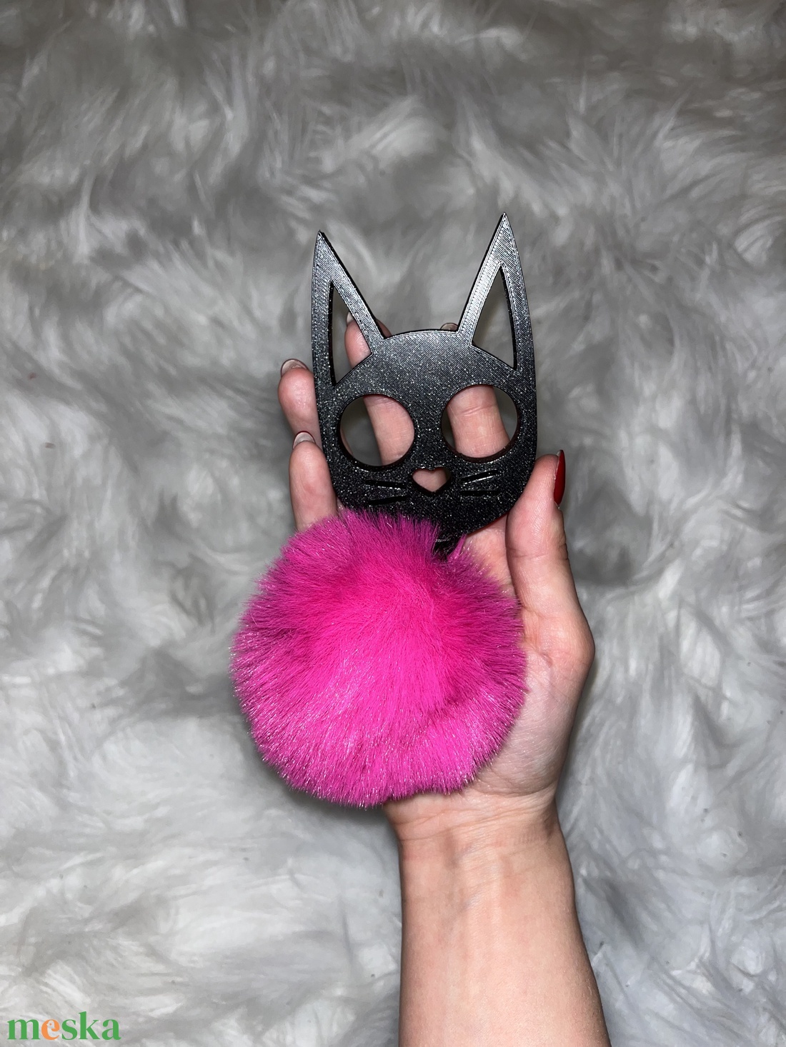 Black Kitty/Cyclamen Tassel - táska & tok - kulcstartó & táskadísz - kulcstartó - Meska.hu