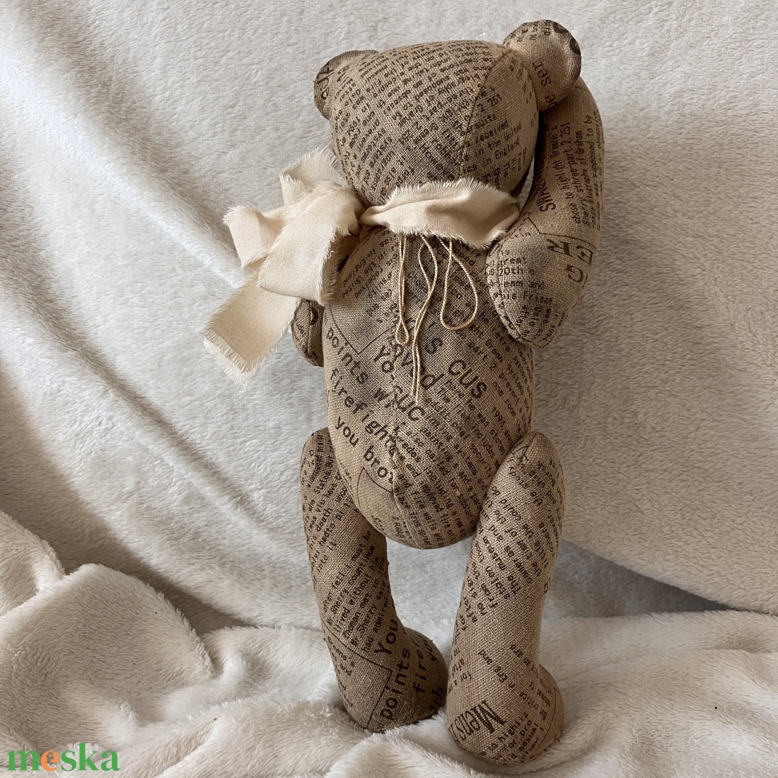 Vintage újságmintás Teddy maci - játék & sport - plüssállat & játékfigura - maci - Meska.hu Vintage újságmintás Teddy maci - játék & sport - plüssállat & játékfigura - maci - Meska.hu