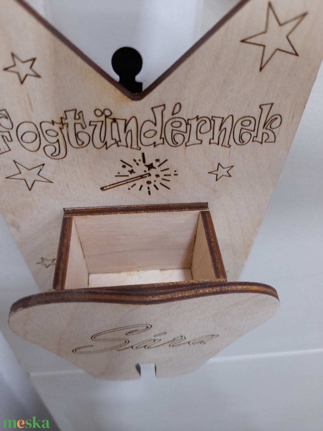 Névre szóló fogtündér doboz,tejfog tartó doboz - otthon & életmód - babaszoba, gyerekszoba - babaszoba dekoráció - Meska.hu Névre szóló fogtündér doboz,tejfog tartó doboz - otthon & életmód - babaszoba, gyerekszoba - babaszoba dekoráció - Meska.hu