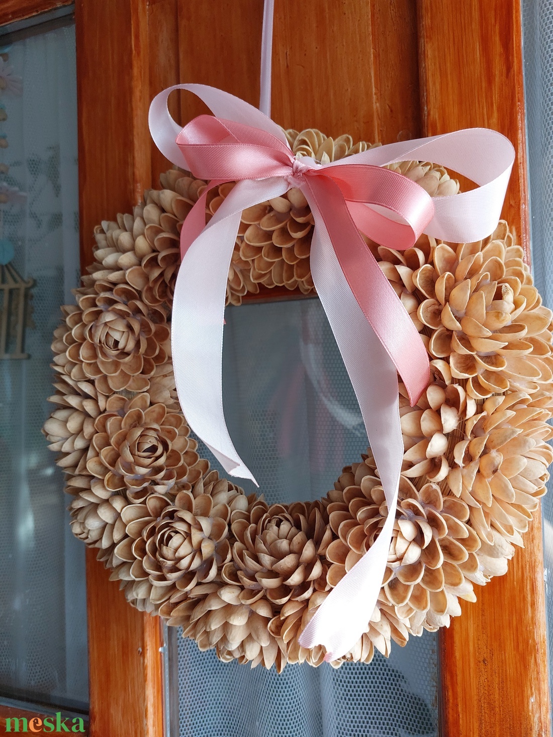 Rózsaszín masnis pisztácia ajtódísz  - otthon & életmód - dekoráció - ajtó- és ablak dekoráció - ajtódísz & kopogtató - Meska.hu