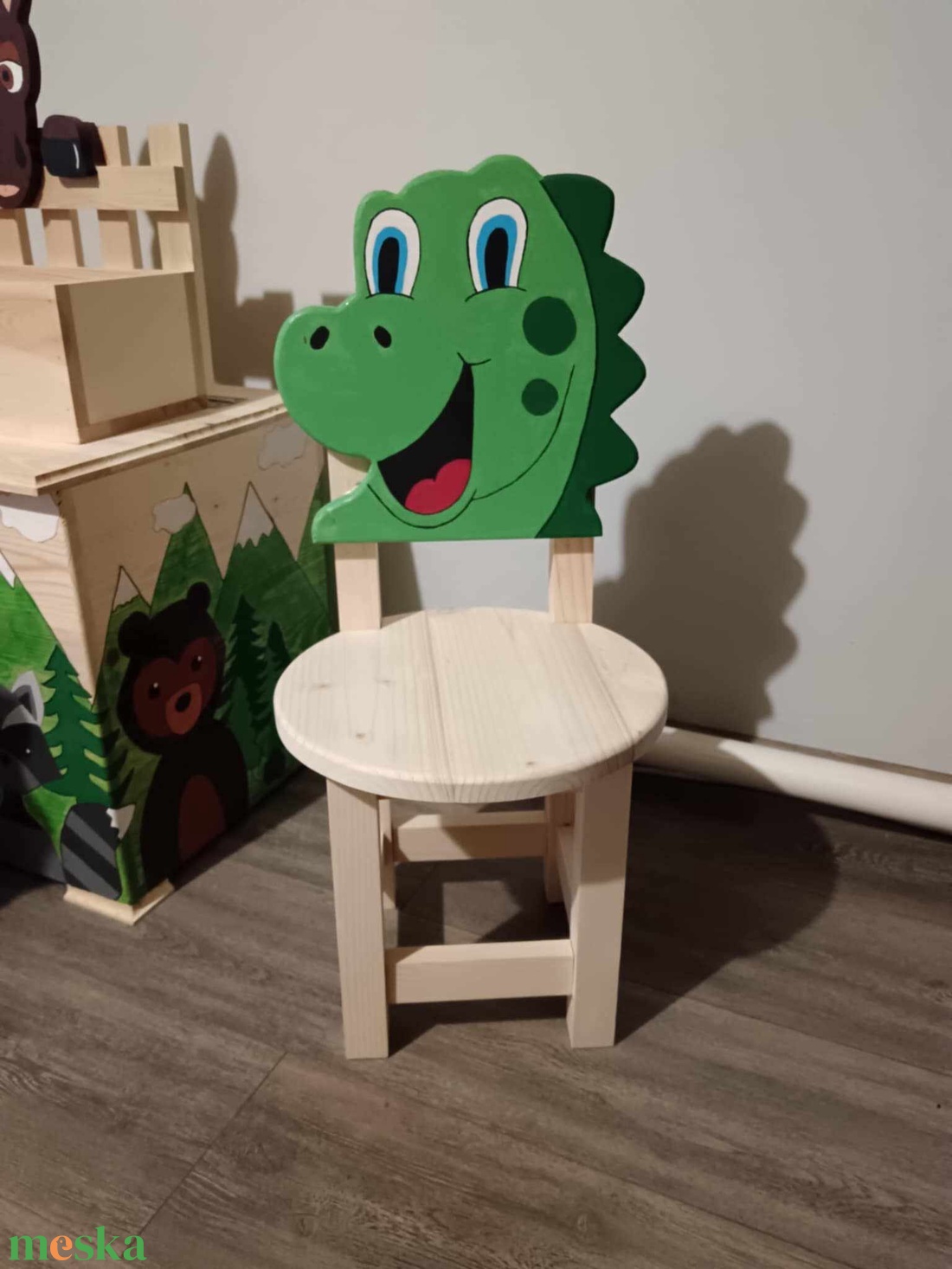 Dinó mintás kisszék - otthon & életmód - babaszoba, gyerekszoba - babaszoba, gyerekszoba - Meska.hu