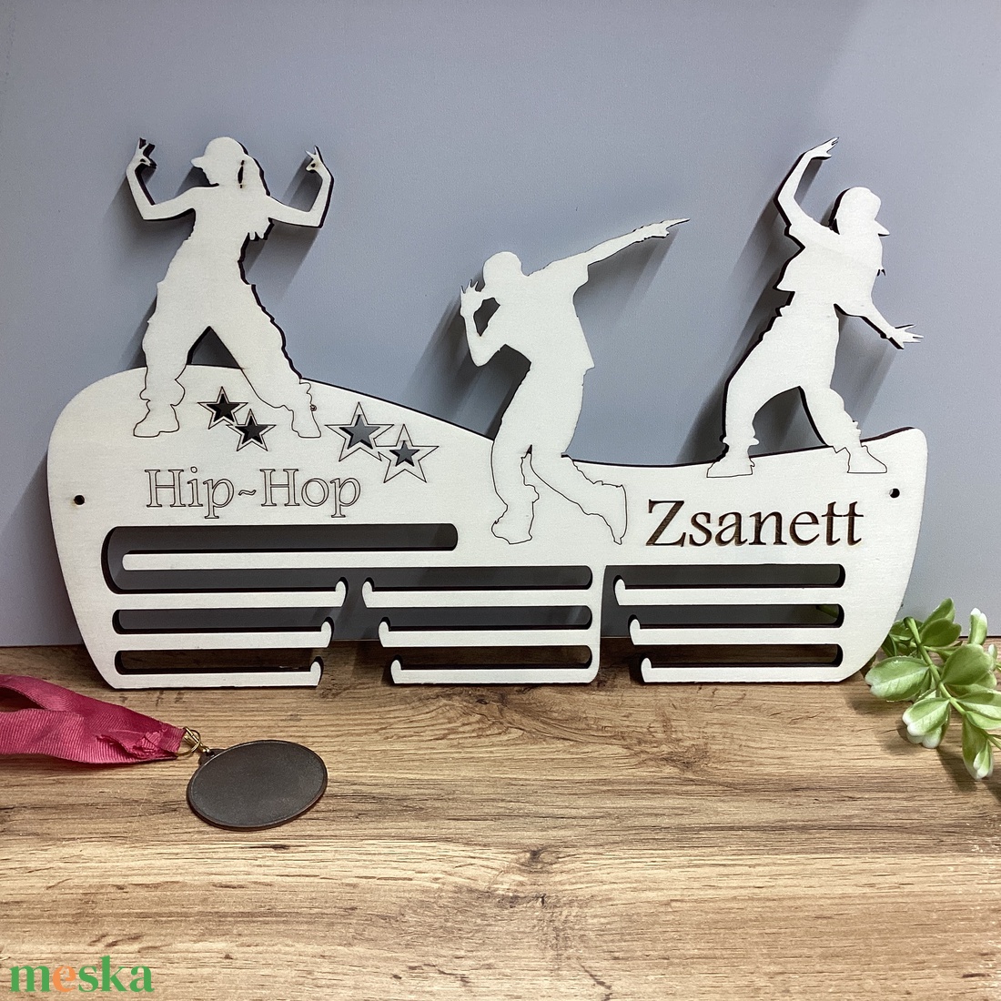 HIP HOP Éremtartó - otthon & életmód - dekoráció - fali és függő dekoráció - éremtartó - Meska.hu