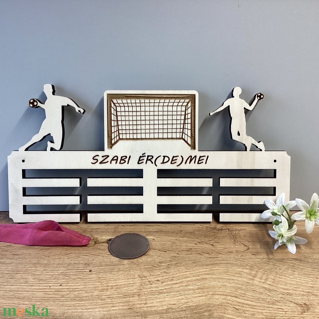 Kézilabda  Éremtartó - otthon & életmód - dekoráció - fali és függő dekoráció - éremtartó - Meska.hu