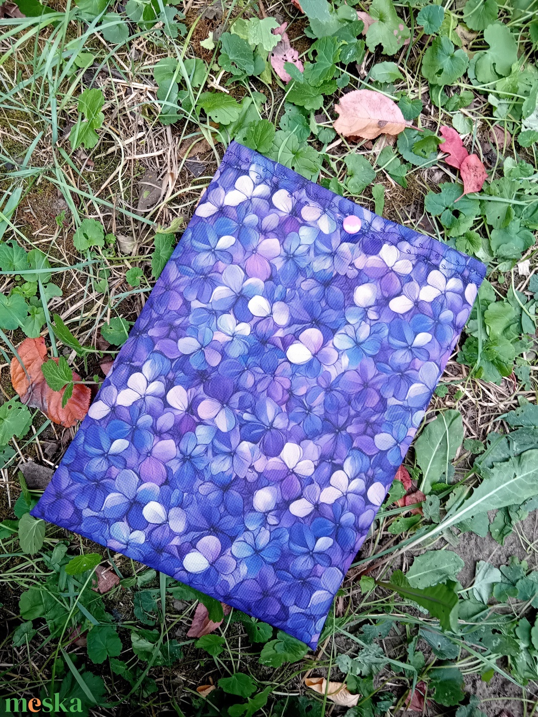 Vízhatlan könyvtok, türkiz-virágos, tablet vagy e-book tok - könyv & zene - könyvtok - Meska.hu Vízhatlan könyvtok, türkiz-virágos, tablet vagy e-book tok - könyv & zene - könyvtok - Meska.hu