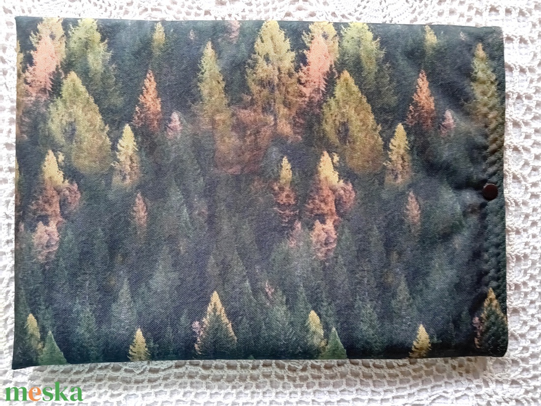 Vízhatlan laptop védő tok, fenyveserdő, laptoptok, laptoptartó  - táska & tok - laptoptáska, laptop hátizsák - Meska.hu