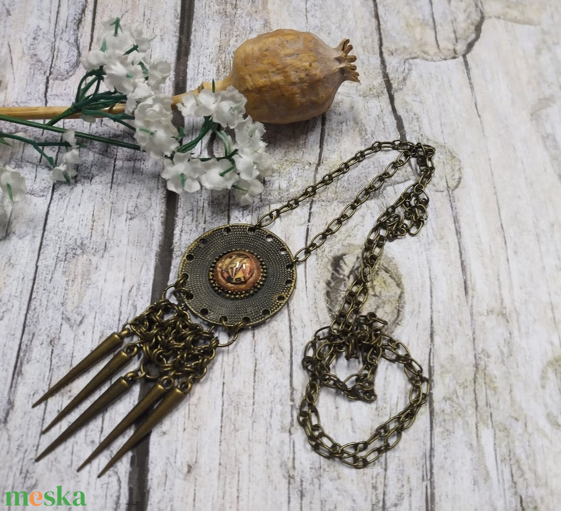 Chainmaille üveglencsés medálos nyaklánc - ékszer - nyaklánc - medálos nyaklánc - Meska.hu Chainmaille üveglencsés medálos nyaklánc - ékszer - nyaklánc - medálos nyaklánc - Meska.hu