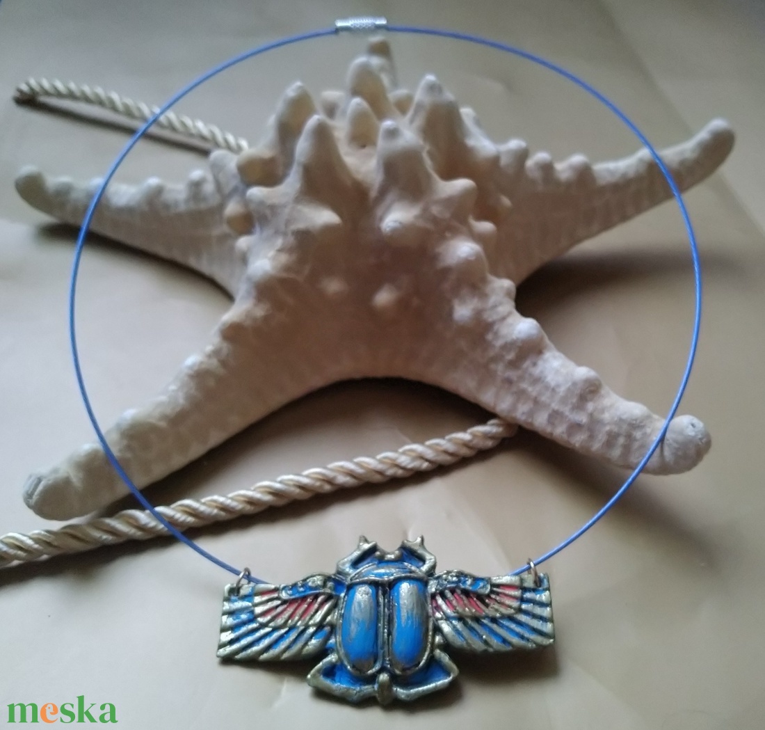 Khepera, szent szkarabeusz medálos sodrony nyakék - ékszer - nyaklánc - medálos nyaklánc - Meska.hu Khepera, szent szkarabeusz medálos sodrony nyakék - ékszer - nyaklánc - medálos nyaklánc - Meska.hu