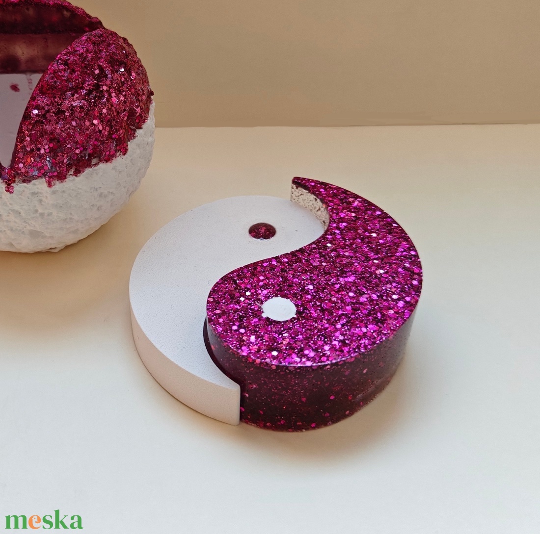 Yin Yang dekorációs szimbólum - esküvő - dekoráció - asztaldísz - Meska.hu