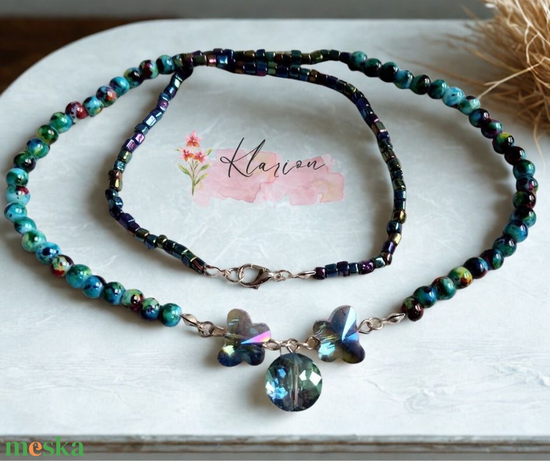 Kristályos ragyogásnyaklánc - ékszer - nyaklánc - gyöngyös nyaklánc - Meska.hu