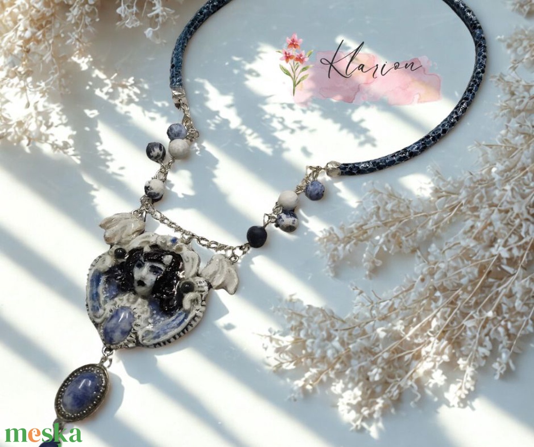 Maive medál szodalit ásvánnyal - ékszer - nyaklánc - medálos nyaklánc - Meska.hu