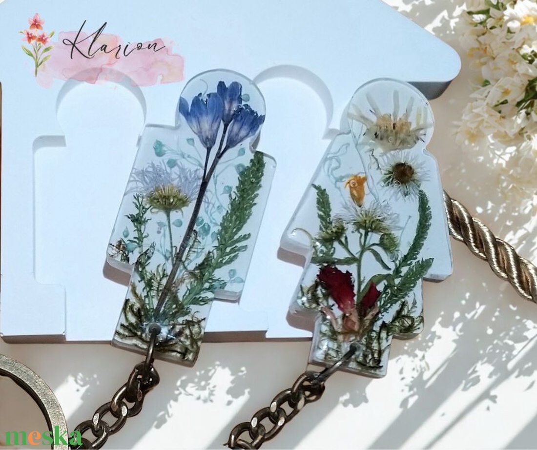 Édes párom, egyedi. virágos gyanta külcstartó - otthon & életmód - dekoráció - fali és függő dekoráció - fali kulcstartó - Meska.hu