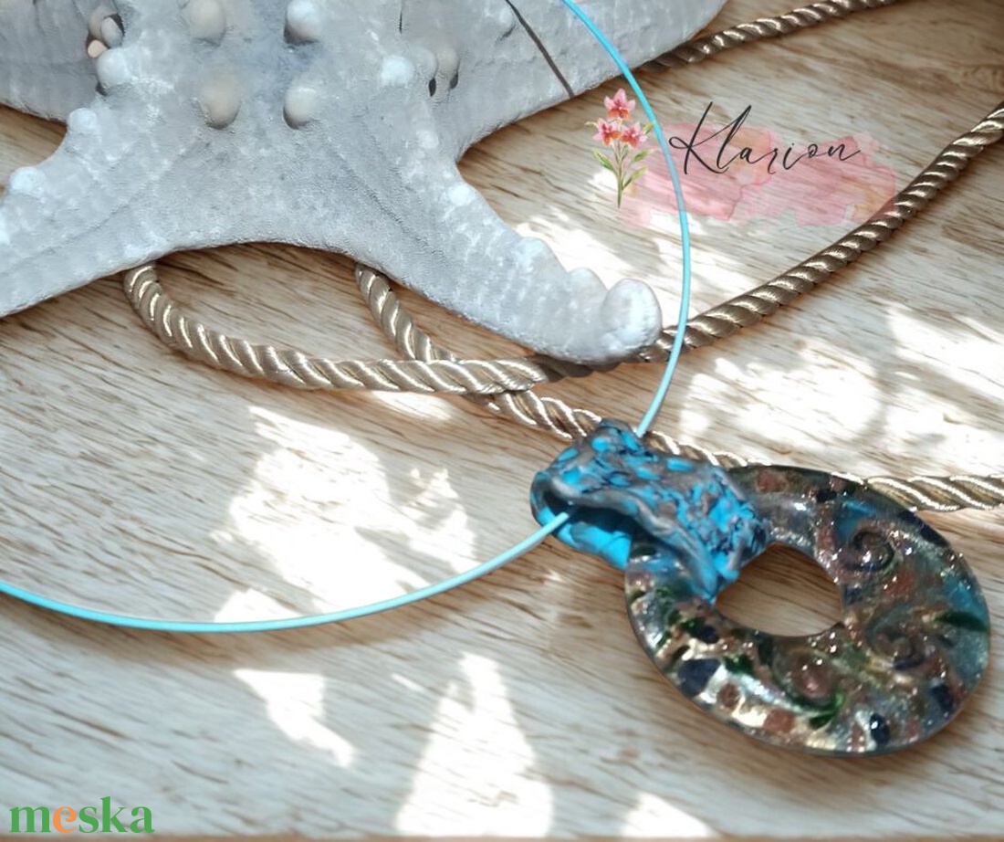 Aranyló örvény, üveg medálos sodrony nyakék - ékszer - nyaklánc - medálos nyaklánc - Meska.hu