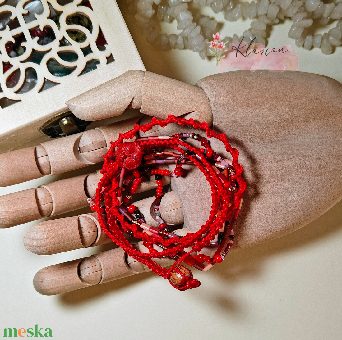 Piroska  kertje koi ponttyal, három soros gyöngy és makramé karkötő - ékszer - karkötő - gyöngyös karkötő - Meska.hu