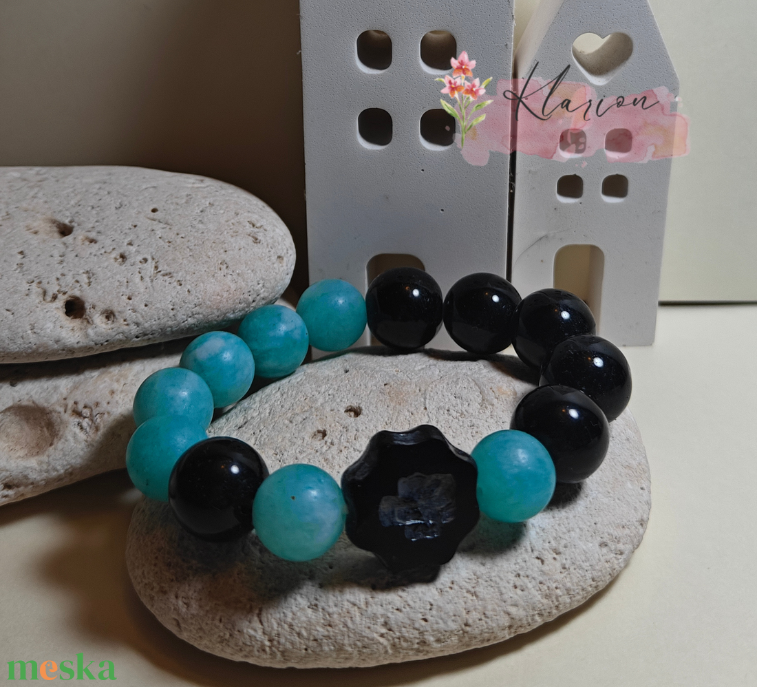 Nyugtató erő, obszidián és amazonit ásványgyöngy karkötő cseh üvegygönggyel - ékszer - karkötő - gyöngyös karkötő - Meska.hu
