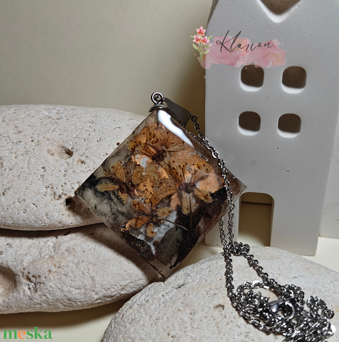 Örök tavasz nemesacél nyaklánc szárított virágos gyanta medállal - ékszer - nyaklánc - medálos nyaklánc - Meska.hu