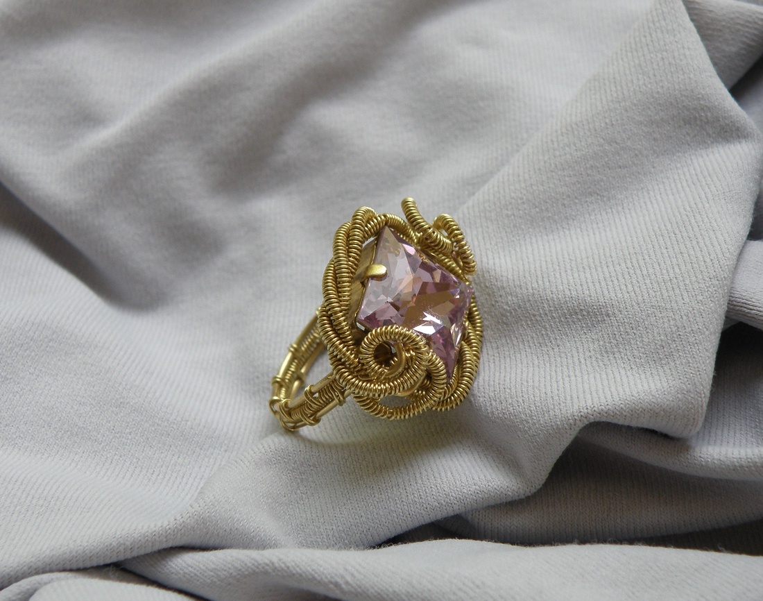 Vintage gyűrű rózsaszín kristállyal -  - Meska.hu