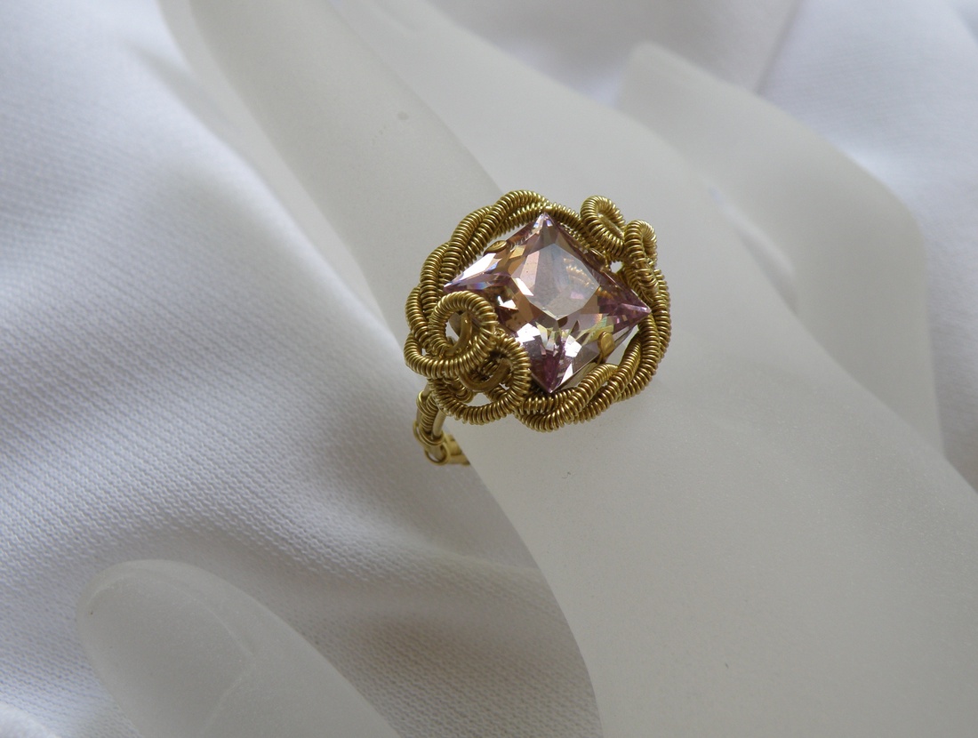 Vintage gyűrű rózsaszín kristállyal -  - Meska.hu