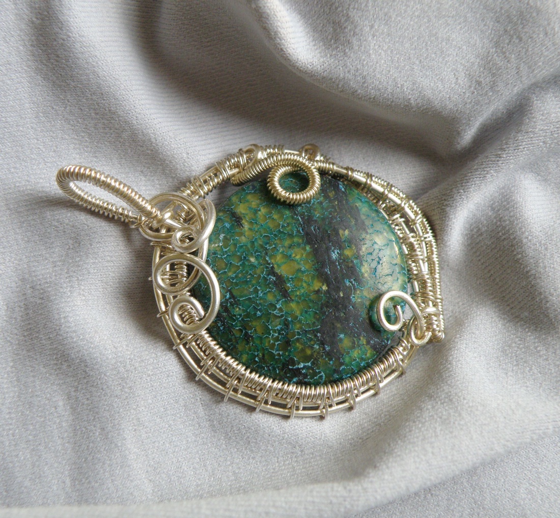 AKCIÓ! Erdő mélyén - krizokolla kő medál -  - Meska.hu