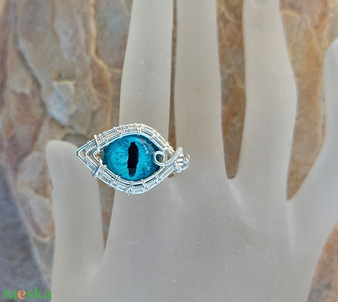 Kék sárkányszemes gyűrű - ékszer - gyűrű - statement gyűrű - Meska.hu