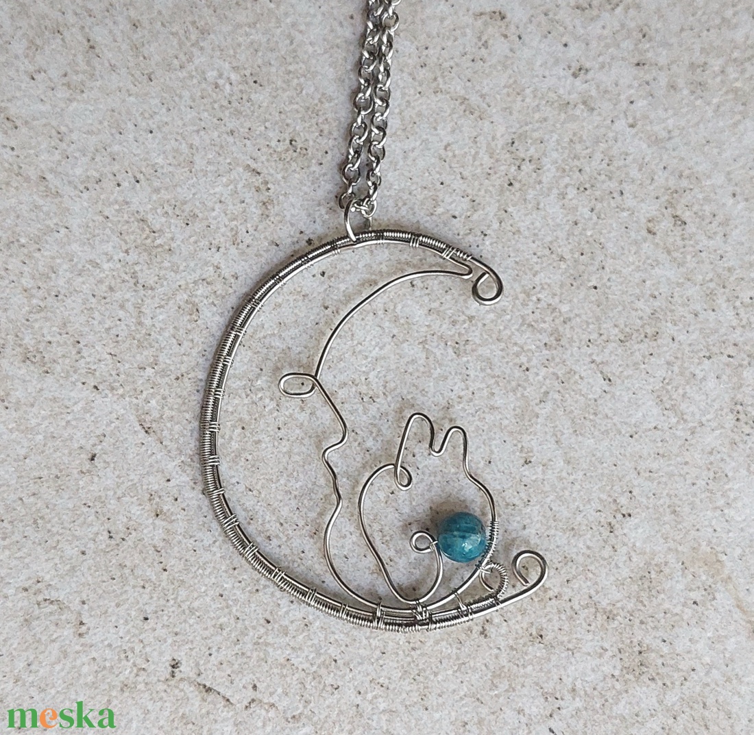Acél nyaklánc apatit ásványkővel - ékszer - nyaklánc - medálos nyaklánc - Meska.hu