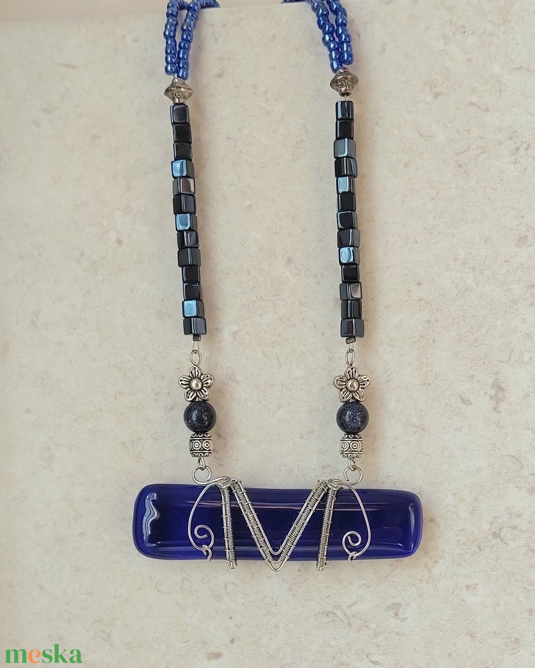 Olvasztott üveg és acél - ékszer - nyaklánc - statement nyaklánc - Meska.hu