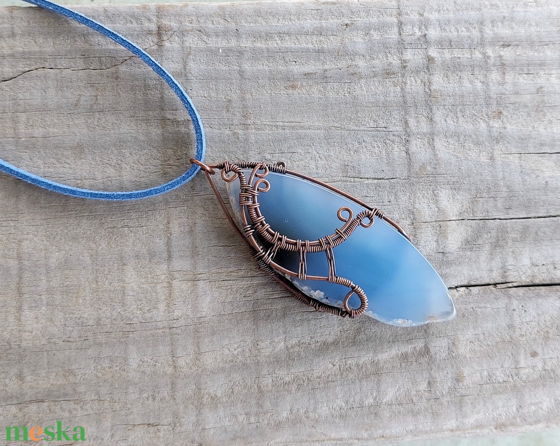 Kék achát és vörösréz nyaklánc - ékszer - nyaklánc - medálos nyaklánc - Meska.hu