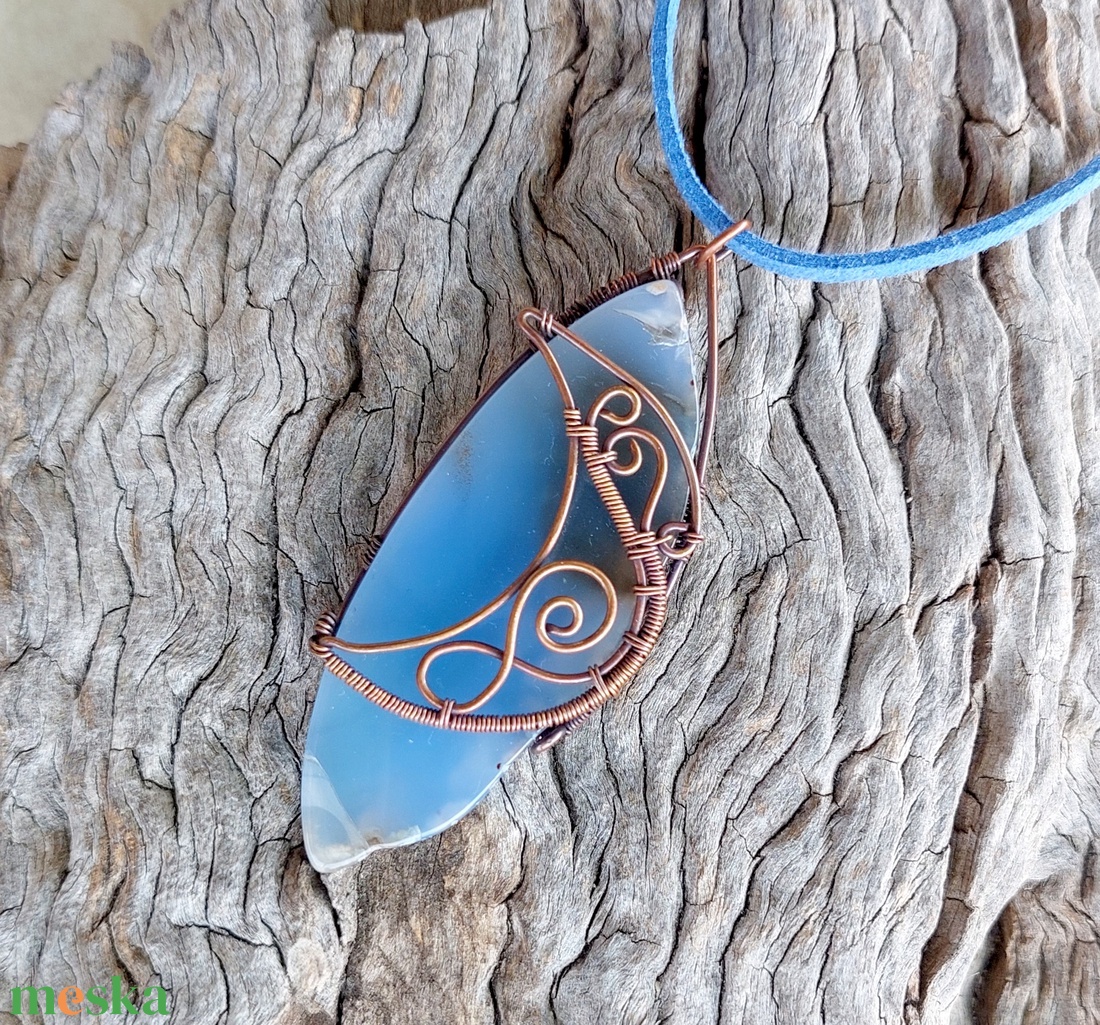 Kék achát és vörösréz nyaklánc - ékszer - nyaklánc - medálos nyaklánc - Meska.hu