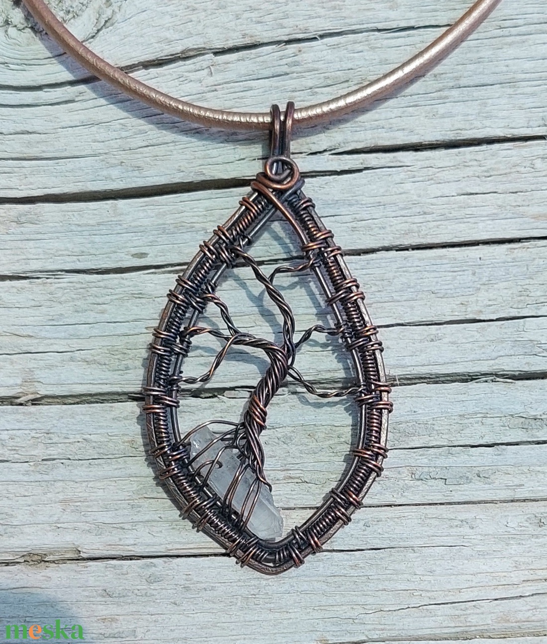 Életfa nyaklánc vörösréz drótból hegyikristály kővel - ékszer - nyaklánc - medálos nyaklánc - Meska.hu