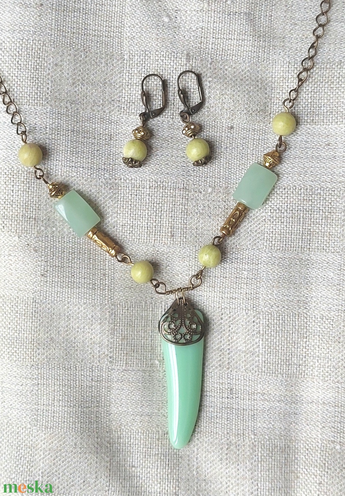 Ásvány és olvasztott üveg ékszer szett - ékszer - ékszerszett - Meska.hu