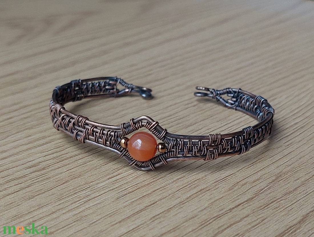 Karneol köves réz merev karkötő - ékszer - karkötő - karperec - Meska.hu