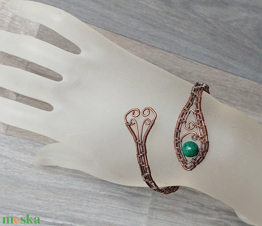 Vörösréz karkötő krizokolla kővel - ékszer - karkötő - karperec - Meska.hu