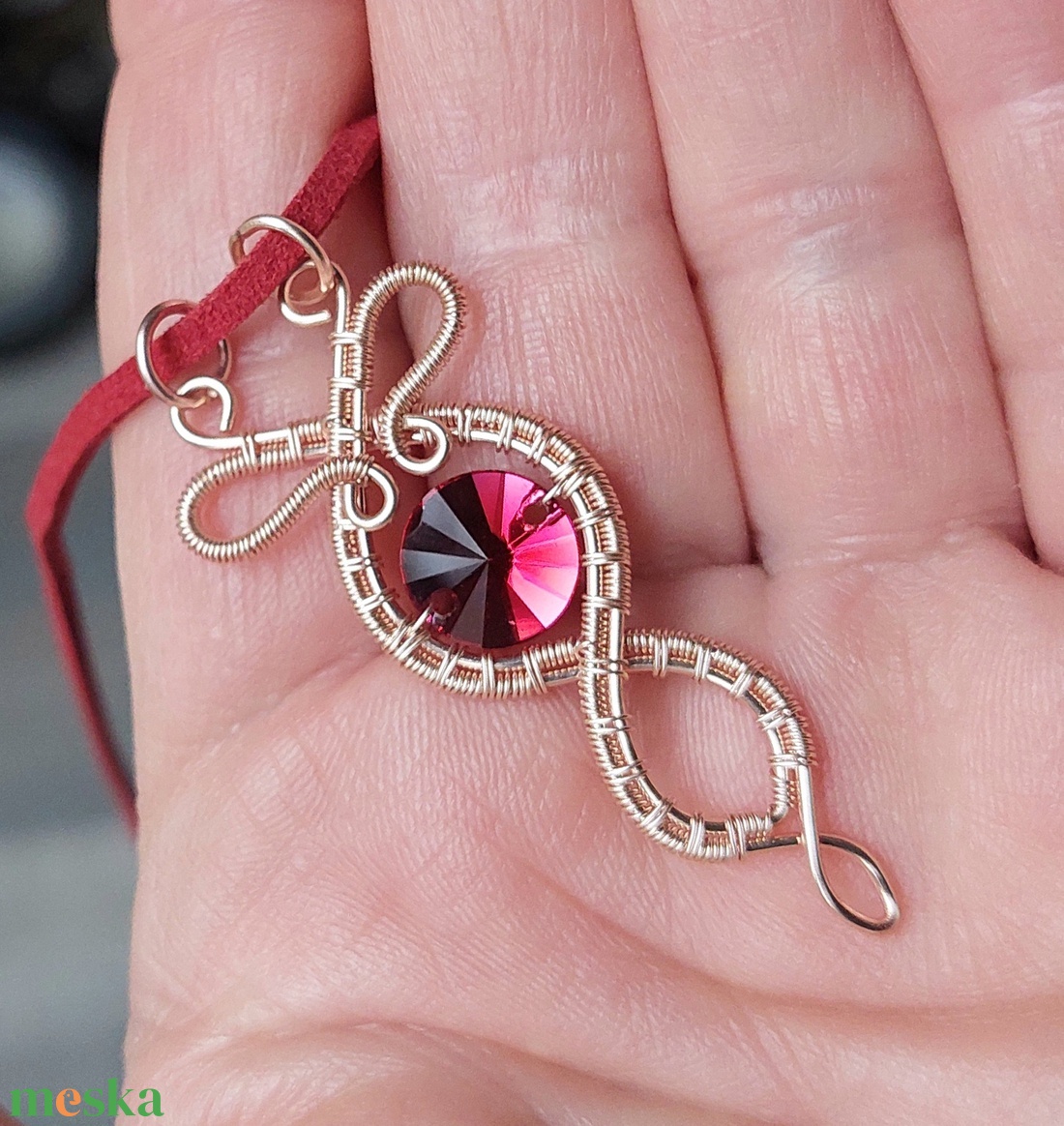 Rosegold drót nyaklánc swarovskival - ékszer - nyaklánc - medálos nyaklánc - Meska.hu