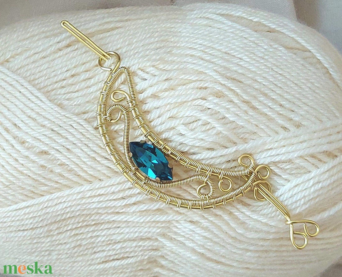 Arany színű hajtű zöld swarovskival - ruha & divat - hajdísz & hajcsat - hajcsat & hajtű - Meska.hu