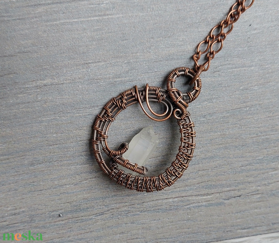 Vörösréz nyaklánc natúr hegyikristály ásvány kővel - ékszer - nyaklánc - medálos nyaklánc - Meska.hu