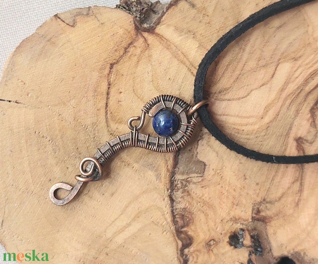 Lápis lazuli vörösréz drót nyaklánc - ékszer - nyaklánc - medálos nyaklánc - Meska.hu