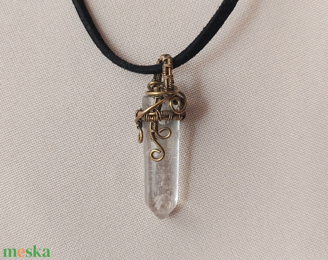 Antikolt alpakka nyaklánc hegyikristály ásvánnyal - ékszer - nyaklánc - medálos nyaklánc - Meska.hu