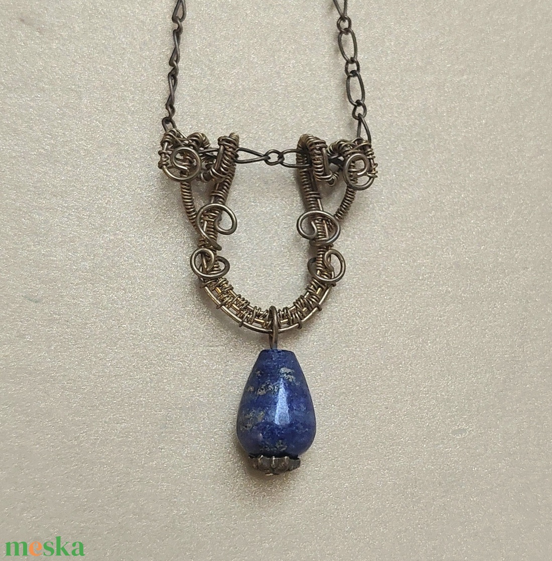 Sárgaréz drótékszer szett lápis lazuli ásvány kövekkel - ékszer - ékszerszett - Meska.hu