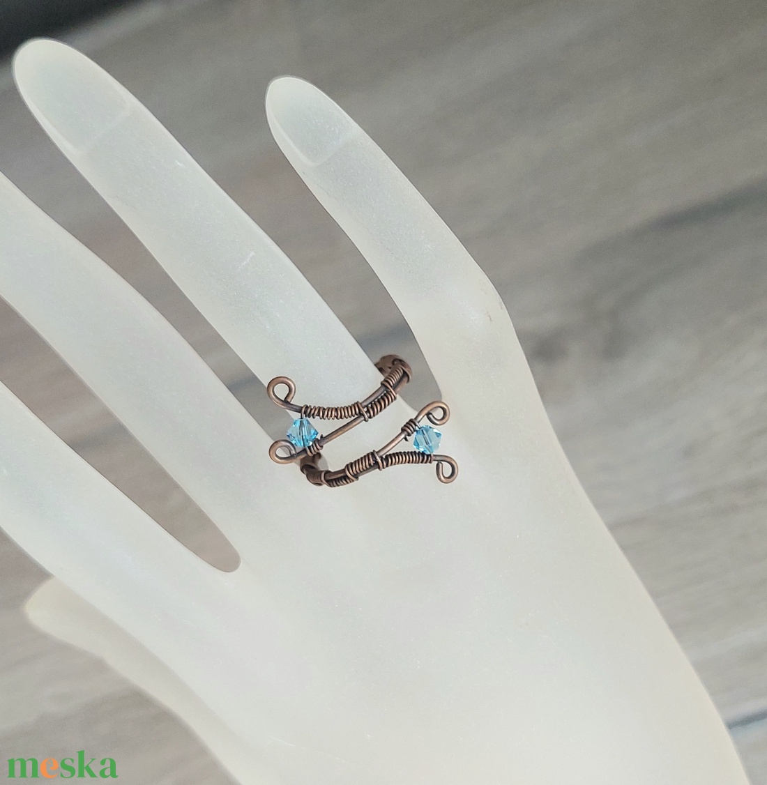 Vörösréz drót gyűrű swarovskival - ékszer - gyűrű - vékony gyűrű - Meska.hu