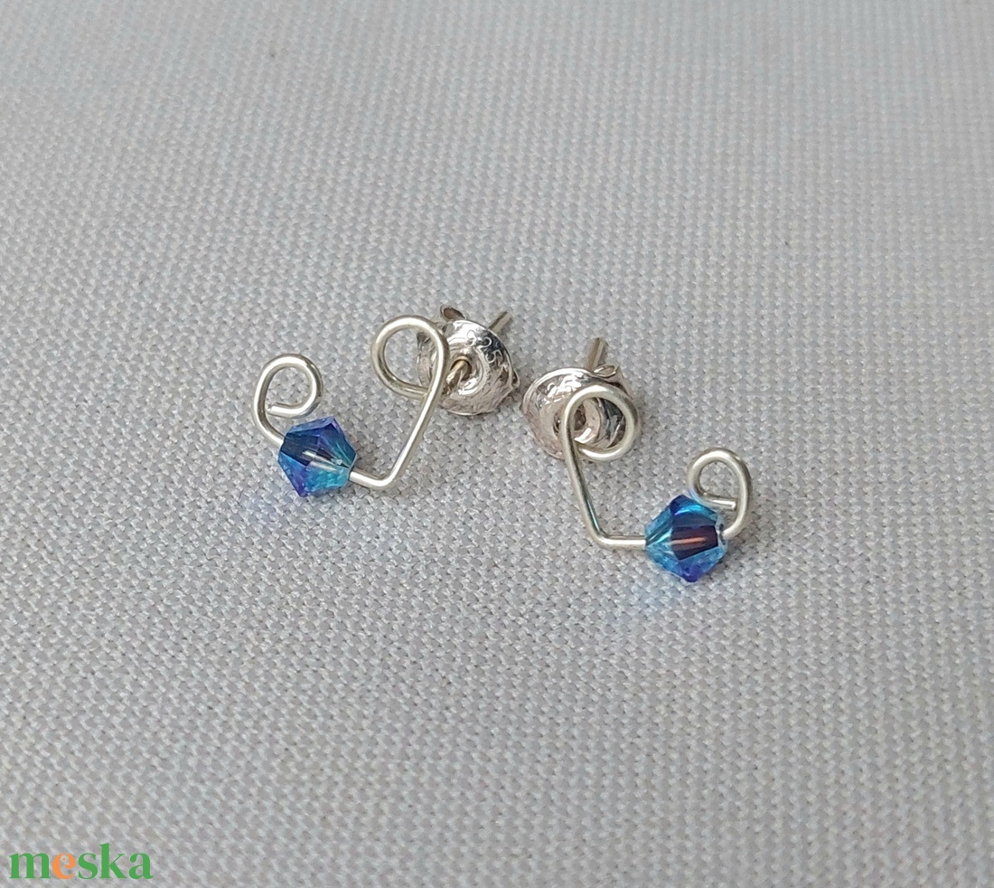 Sterling ezüst gyerek fülbevaló swarovski kristállyal - ékszer - fülbevaló - pötty fülbevaló - Meska.hu