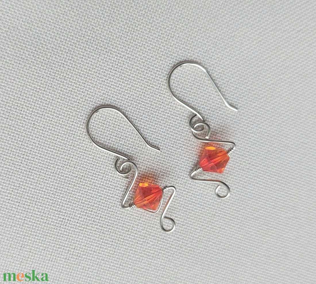 Sterling ezüst gyerek fülbevaló swarovski kristállyal - ékszer - fülbevaló - lógó fülbevaló - Meska.hu