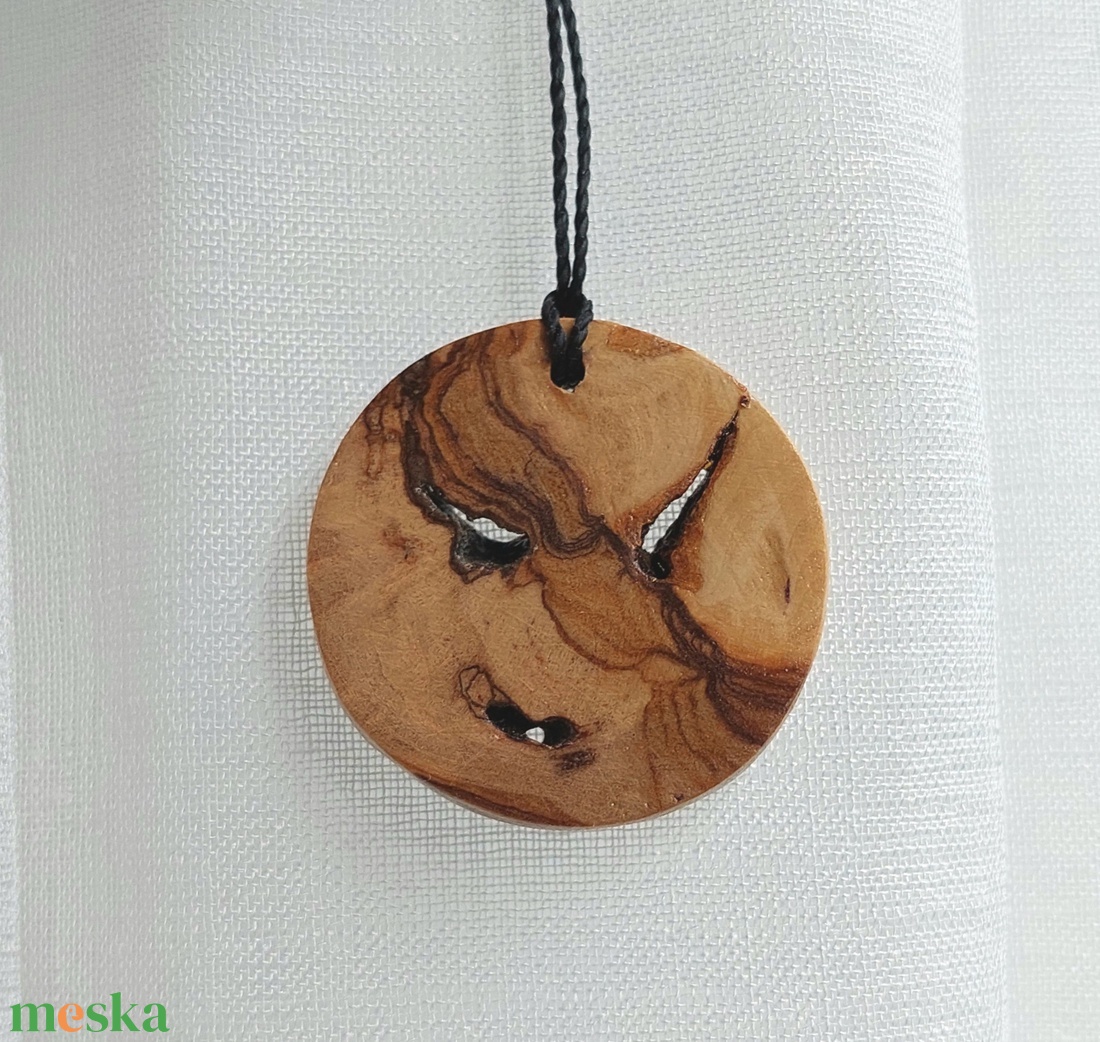 Férfi nyaklánc olajfából - ékszer - nyaklánc - medálos nyaklánc - Meska.hu