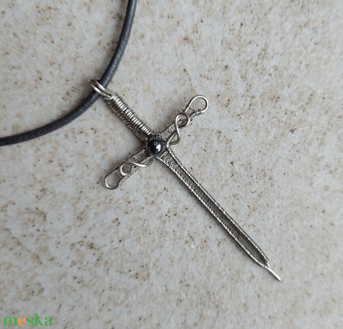 Acél kard férfi nyaklánc hematit kővel - ékszer - nyaklánc - medálos nyaklánc - Meska.hu